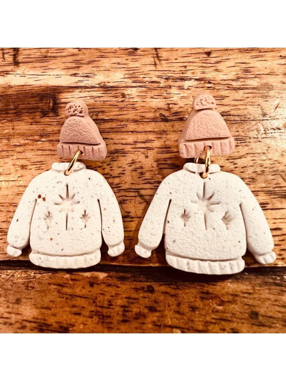Clay Sweater & Beanie Dangle Earrings Speckled White & Rose-Beige Winter-Themed